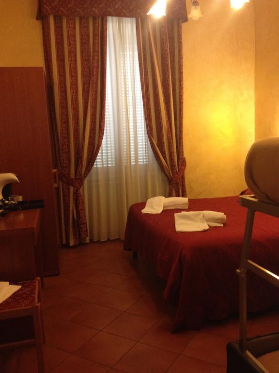 Roma Termini Inn Oda fotoğraf